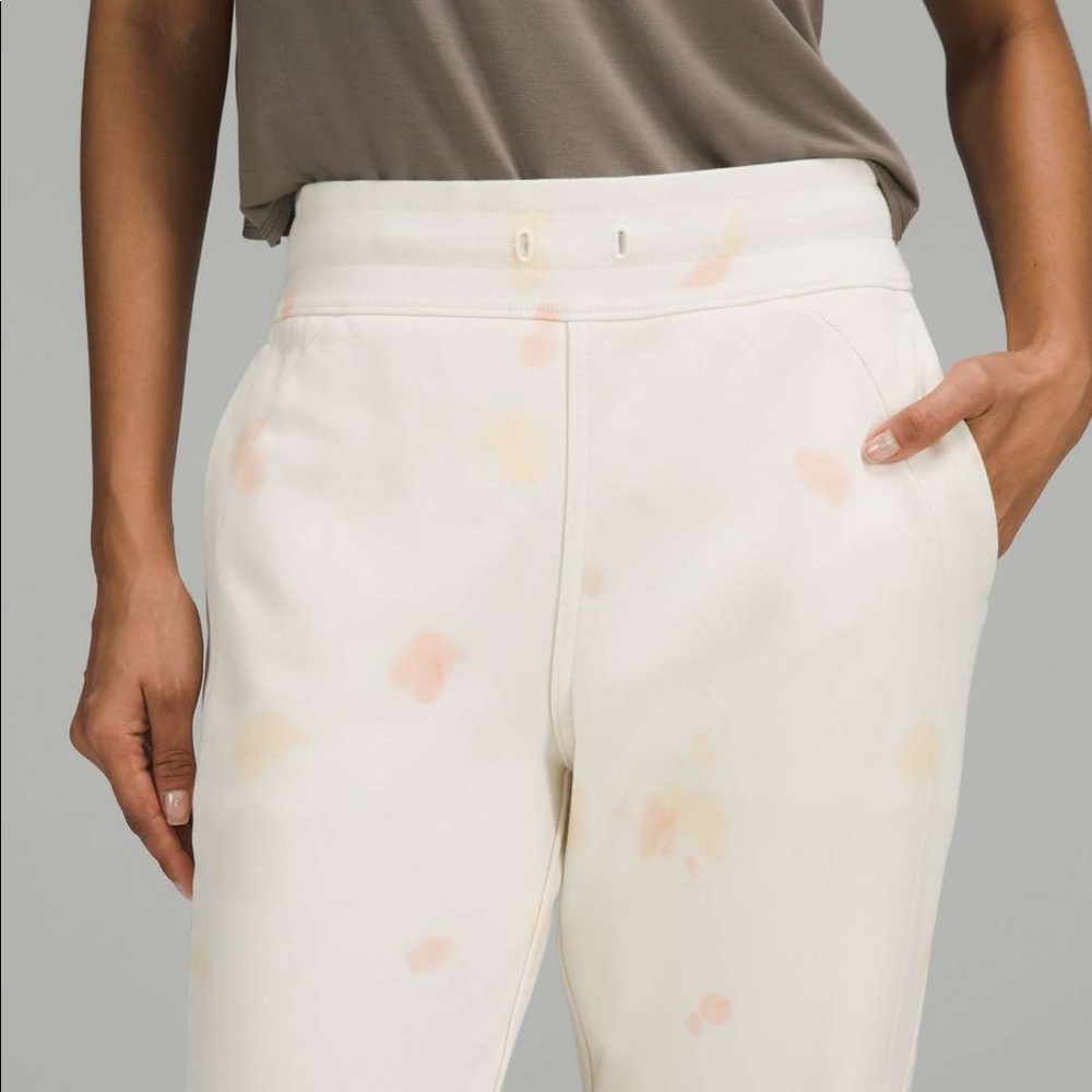Lululemon Scuba High-Rise French Terry Jogger CHOY size 10 - Picture 4 of 7
